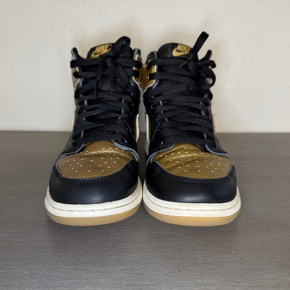 Nike Air Jordan 1 Retro High OG Black Metallic Gold GS 7Y Youth Teens Sneakers main image 1